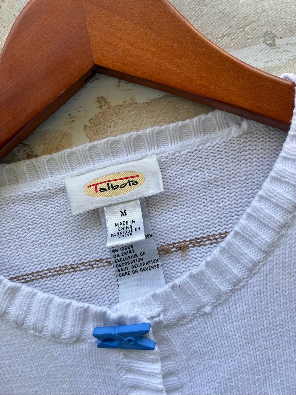 Vintage Talbots size M whimsical clothes line 90s cardigan clothspin buttons - Picture 6 of 10